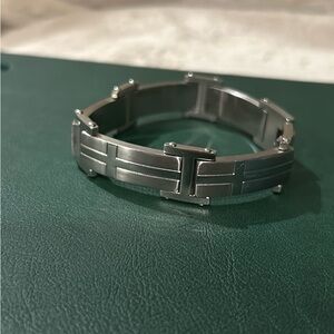 Me s chunky stainless steel bracelet